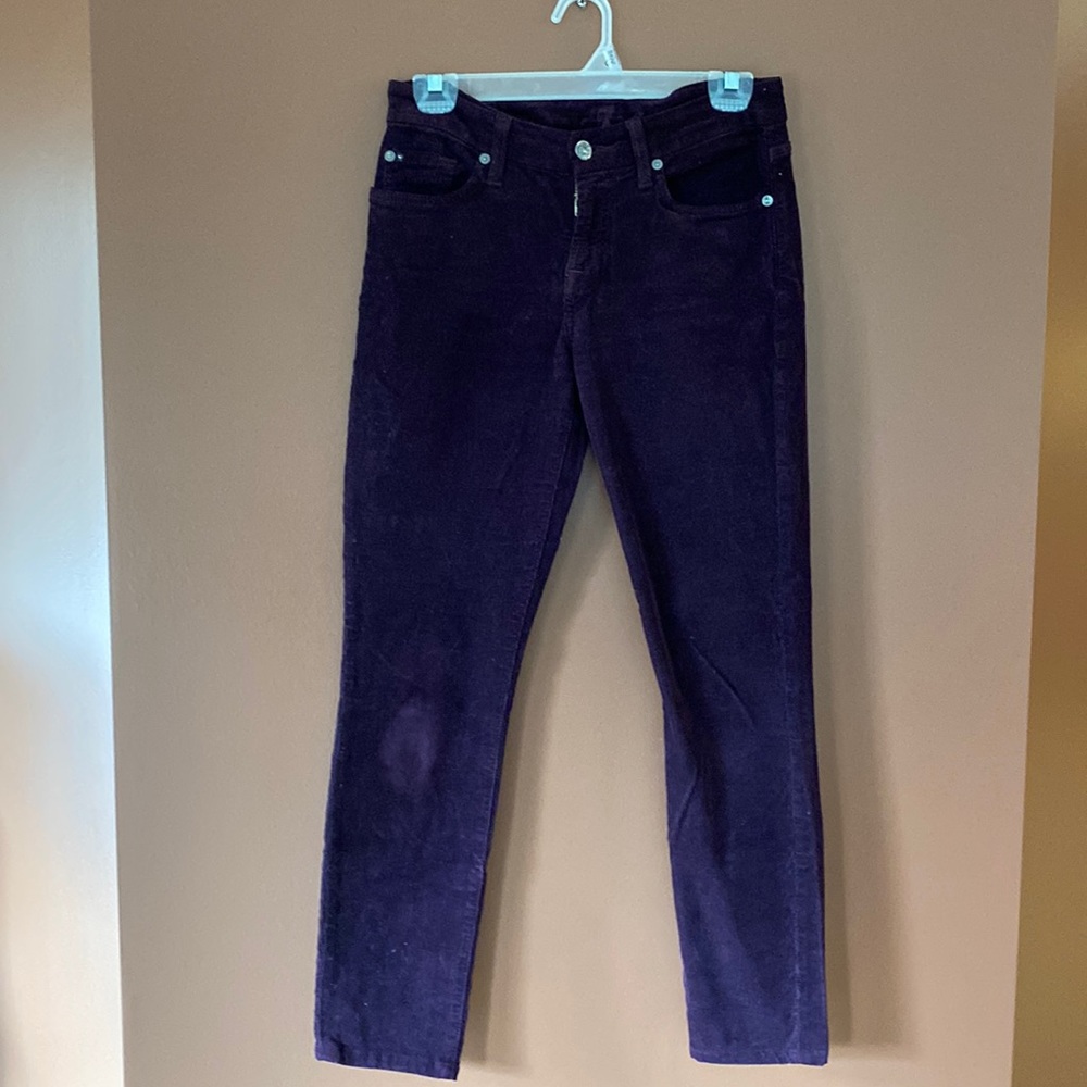 7 for all Mankind ladies corduroy pants in deep burgundy. Size 26.
